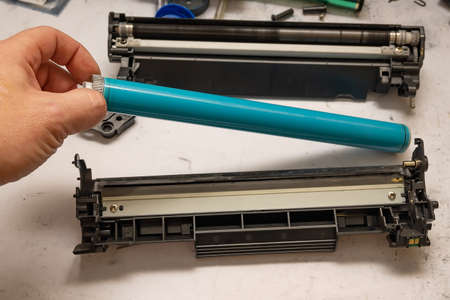 sostiene un fotorreceptor de selenio orgánico para toner laser